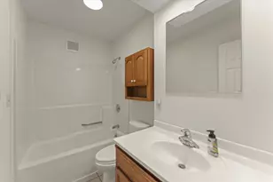 804 E Michigan Ave, Urbana, IL 61801 - Photo 14