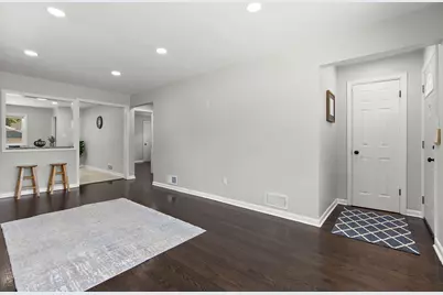 1051 Burnham Avenue, Calumet City, IL 60409 - Photo 4