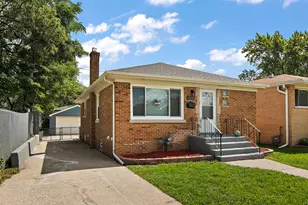 1051 Burnham Ave, Calumet City, IL 60409 - Photo 1