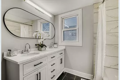 9001 S Claremont Avenue, Chicago, IL 60643 - Photo 16