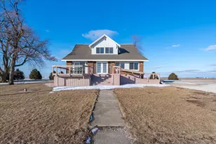 10788 N 1000 E Rd, Chenoa, IL 61726 - Photo 4