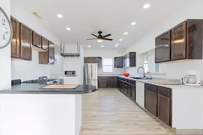 10788 N 1000 East Road, Chenoa, IL 61726 - Photo 6