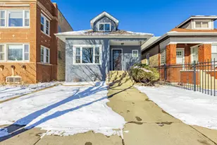 5026 W Addison St, Chicago, IL 60641 - Photo 2