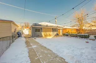 5026 W Addison St, Chicago, IL 60641 - Photo 34