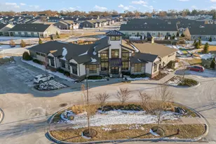 906 Homerton Blvd, North Aurora, IL 60542 - Photo 20