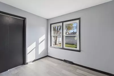 17641 Burnham Avenue, Lansing, IL 60438 - Photo 12