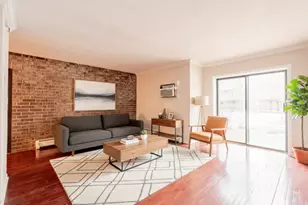 144 E Bailey Rd, Naperville, IL 60565 - Photo 2