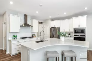 2110 Weatherbee Ln, Naperville, IL 60563 - Photo 10