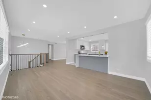 2N356 Prairie Ave, Glen Ellyn, IL 60137 - Photo 8