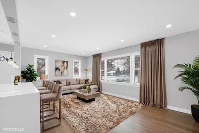 2N356 Prairie Avenue, Glen Ellyn, IL 60137 - Photo 2