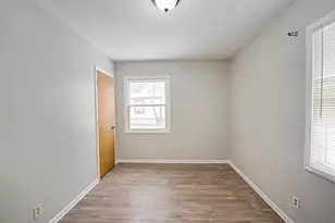 1209 Gage Rd, Joliet, IL 60432 - Photo 10