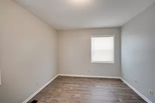 1209 Gage Rd, Joliet, IL 60432 - Photo 16