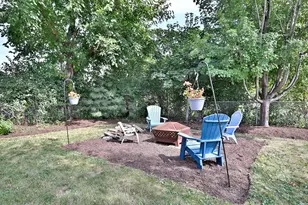 593 S Edgewood Ave, Elmhurst, IL 60126 - Photo 38