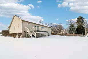 832 Mary Ct, Marengo, IL 60152 - Photo 36