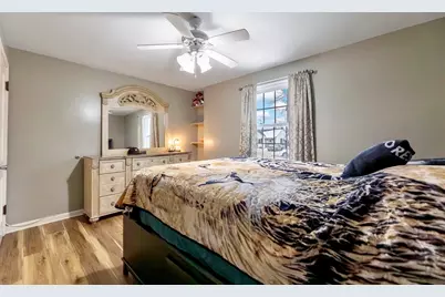 1617 Glenwood Avenue, Joliet, IL 60435 - Photo 8