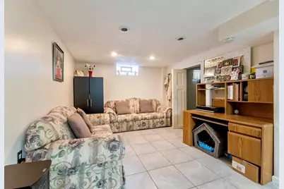 1617 Glenwood Avenue, Joliet, IL 60435 - Photo 12