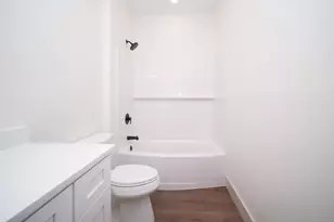 550 Cross Plains Rd, Rockford, IL 61107 - Photo 24