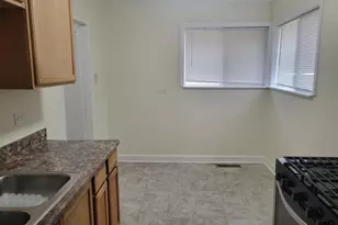 12864 S Eggleston Ave, Chicago, IL 60628 - Photo 6