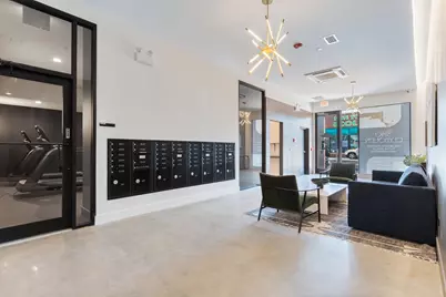 3140 N Clybourn Avenue #204, Chicago, IL 60657 - Photo 8