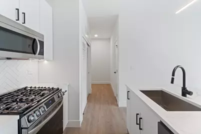 3140 N Clybourn Avenue #204, Chicago, IL 60657 - Photo 6