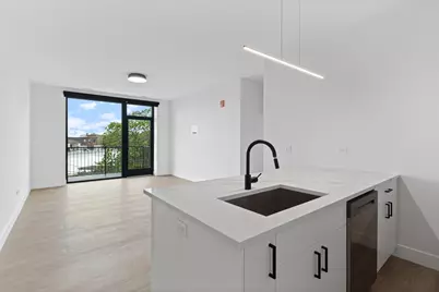 3140 N Clybourn Avenue #204, Chicago, IL 60657 - Photo 2