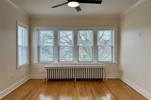 2125 Wesley Ave, Berwyn, IL 60402 - Photo 2