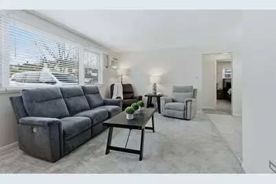 222 Washington Boulevard #105, Oak Park, IL 60302 - Photo 4