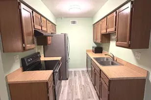 824 Dighton Ln, Schaumburg, IL 60173 - Photo 6