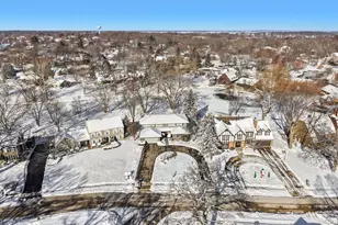 9 Buckingham Dr, Sugar Grove, IL 60554 - Photo 32