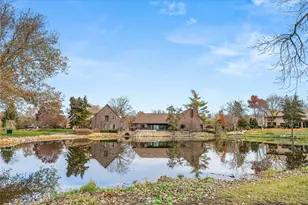 9 Buckingham Dr, Sugar Grove, IL 60554 - Photo 4