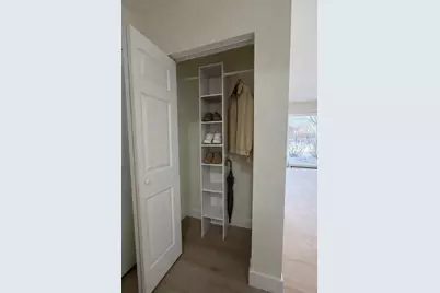 16W540 Lake Drive #104, Willowbrook, IL 60527 - Photo 10