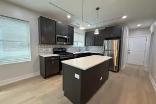 5852 N Artesian Ave, Chicago, IL 60659 - Photo 4