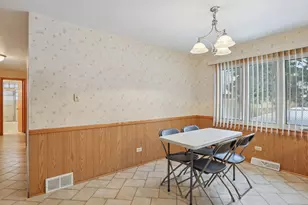 5818 N Octavia Ave, Chicago, IL 60631 - Photo 10