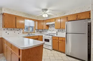 5818 N Octavia Ave, Chicago, IL 60631 - Photo 8