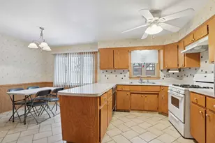 5818 N Octavia Ave, Chicago, IL 60631 - Photo 6