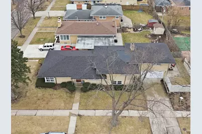 10800 S Tripp Avenue, Oak Lawn, IL 60453 - Photo 32