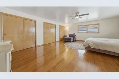 10800 S Tripp Avenue, Oak Lawn, IL 60453 - Photo 20