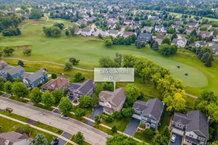 365 Oakmont Dr, Cary, IL 60013 - Photo 2