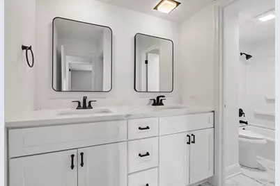 228 E Bailey Road #F, Naperville, IL 60565 - Photo 12