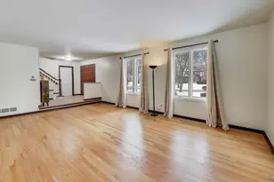 511 Mark Ln, Downers Grove, IL 60516 - Photo 6