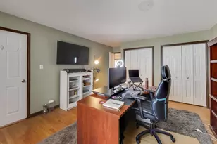 511 Mark Ln, Downers Grove, IL 60516 - Photo 18