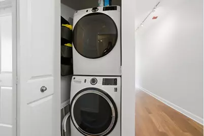 100 E 14th Street #1401, Chicago, IL 60605 - Photo 16