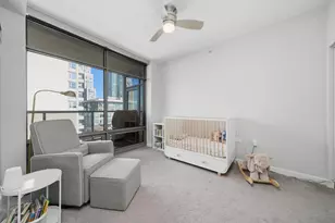 100 E 14th St, Chicago, IL 60605 - Photo 14