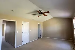 2462 Emily Ln, Elgin, IL 60124 - Photo 14