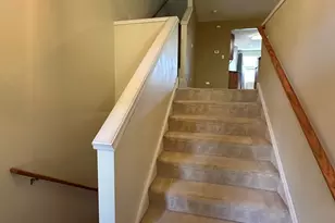 2462 Emily Ln, Elgin, IL 60124 - Photo 2