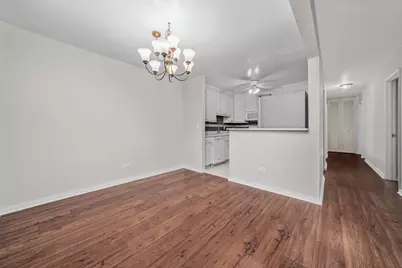 3617 Central Avenue E #201, Glenview, IL 60025 - Photo 4