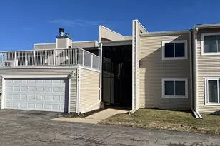 2254 N Baldwin Way, Palatine, IL 60074 - Photo 1