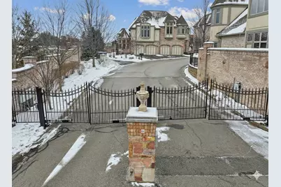 1407 W Rue Paris Place, Inverness, IL 60067 - Photo 32