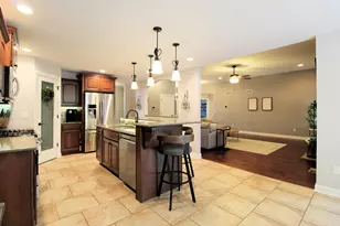 605 Chase Ct, Bourbonnais, IL 60914 - Photo 10