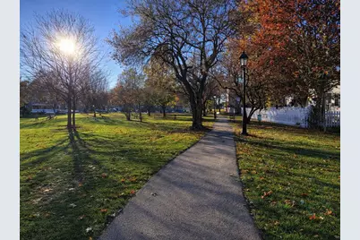 138 N Eastern Avenue, Bartlett, IL 60103 - Photo 2